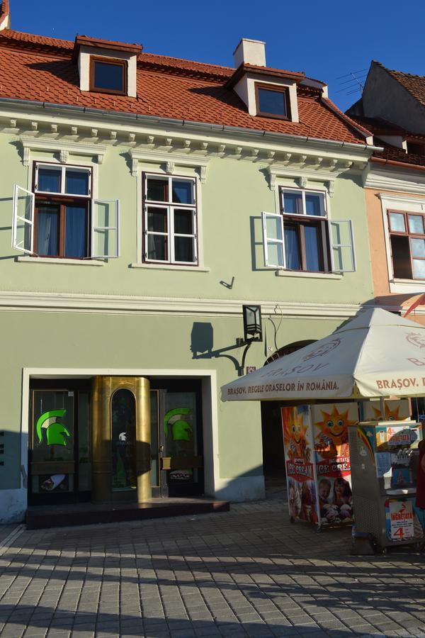 Casa Krone - Piata Sfatului Braşov Extérieur photo