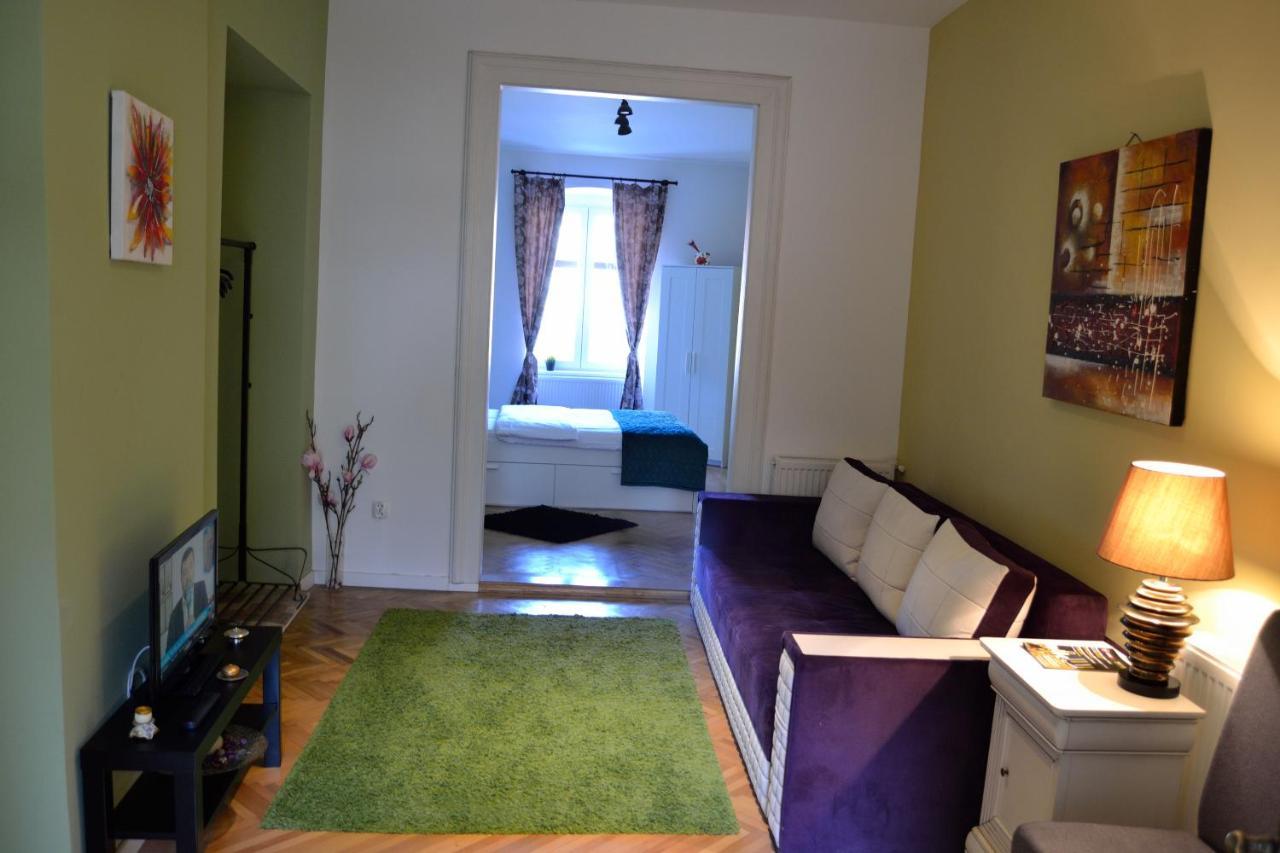 Casa Krone - Piata Sfatului Braşov Extérieur photo